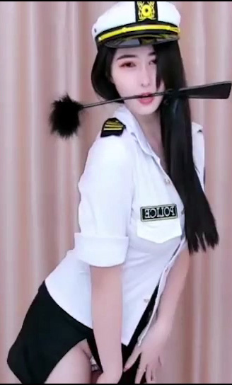 CC七月 万元定制舞蹈秀【2V 525MB】